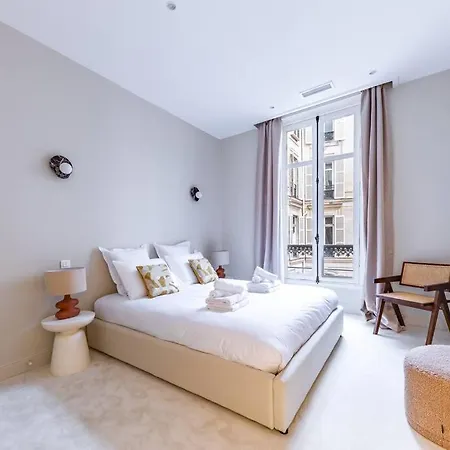 Arc De Triomphe Luxury 3 Bed 3,5 Bath * Paris