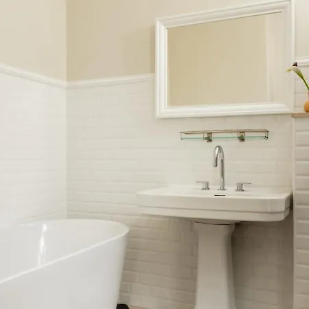 Arc De Triomphe Luxury 3 Bed 3,5 Bath Paris