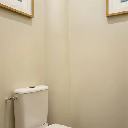 Arc De Triomphe Luxury 3 Bed 3,5 Bath アパート *