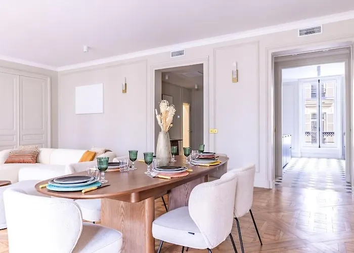 Apartment Arc De Triomphe Luxury 3 Bed 3,5 Bath *