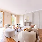 Arc De Triomphe Luxury 3 Bed 3,5 Bath Lejlighed *