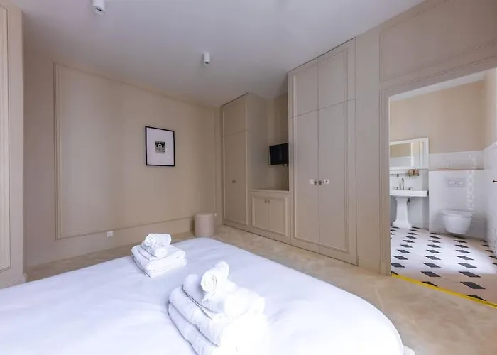 アパート Arc De Triomphe Luxury 3 Bed 3,5 Bath パリ